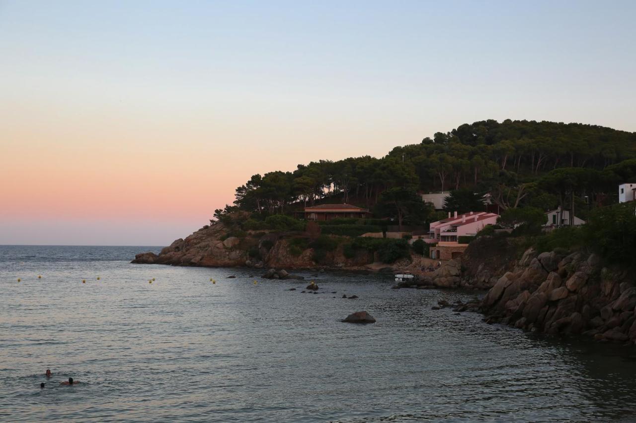 Camping 3 Estrellas Costa Brava Vall-Llobrega Exterior photo